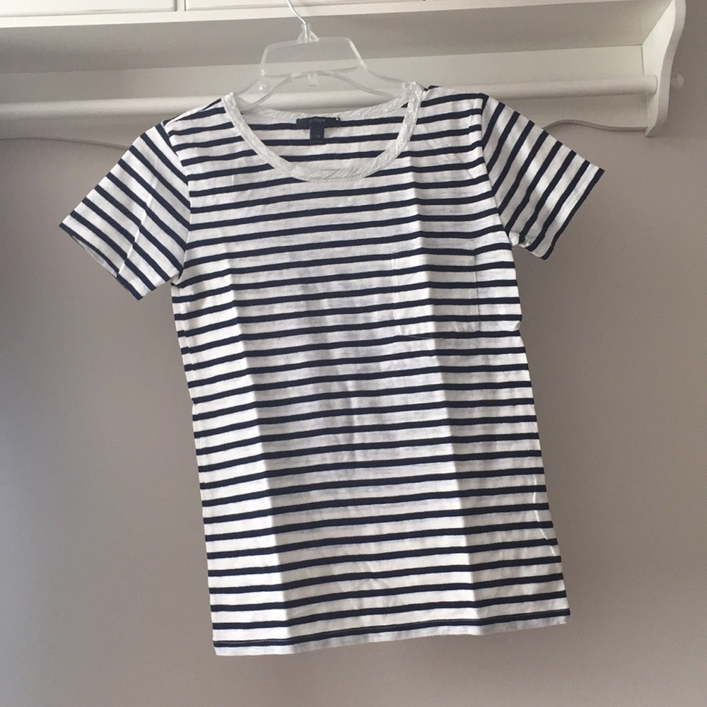 JCREW NAVY AND WHITE STRIPED POCKET TEE XXS